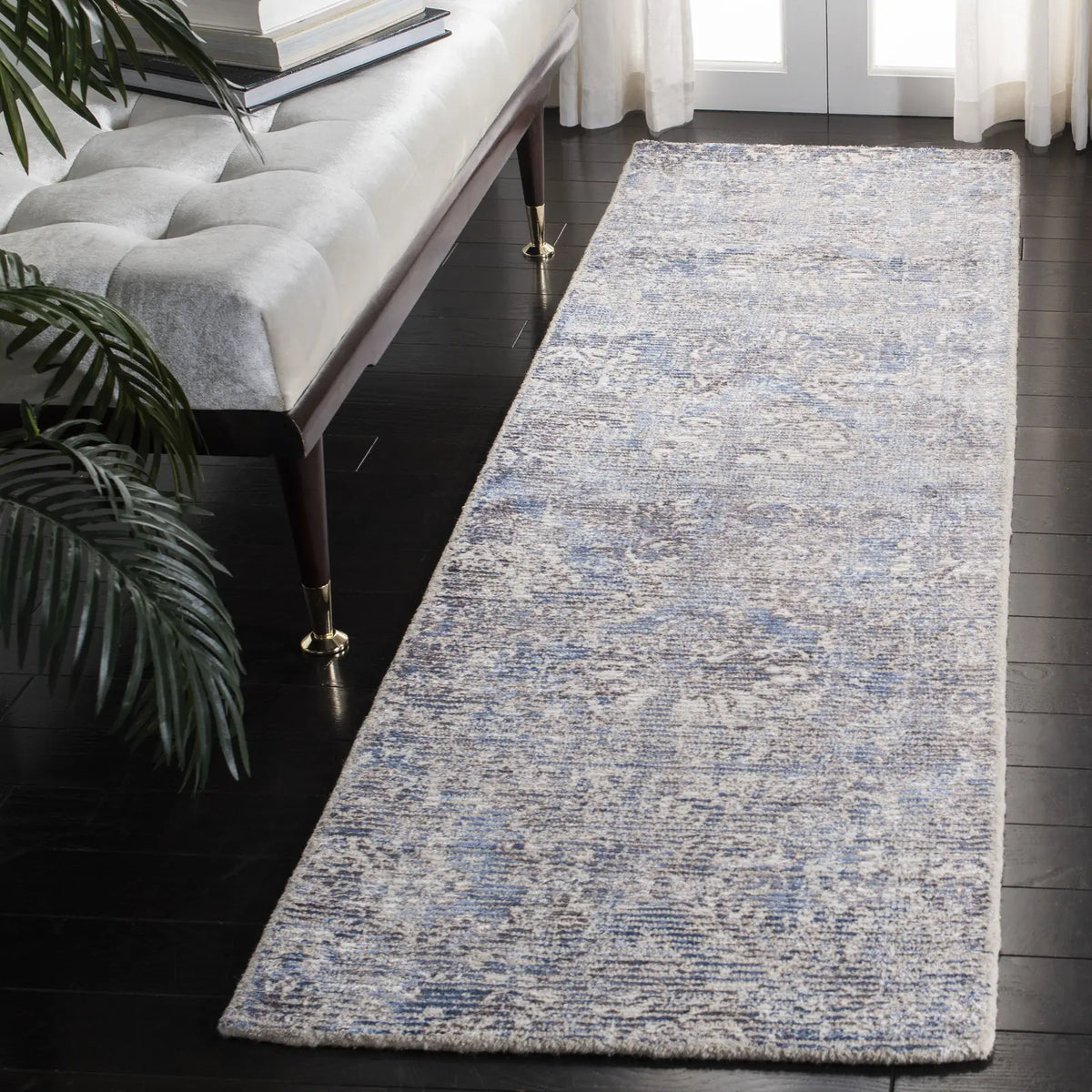 Safavieh Mirage 2'-3" x 8'-0" Rug in Navy / Ivory