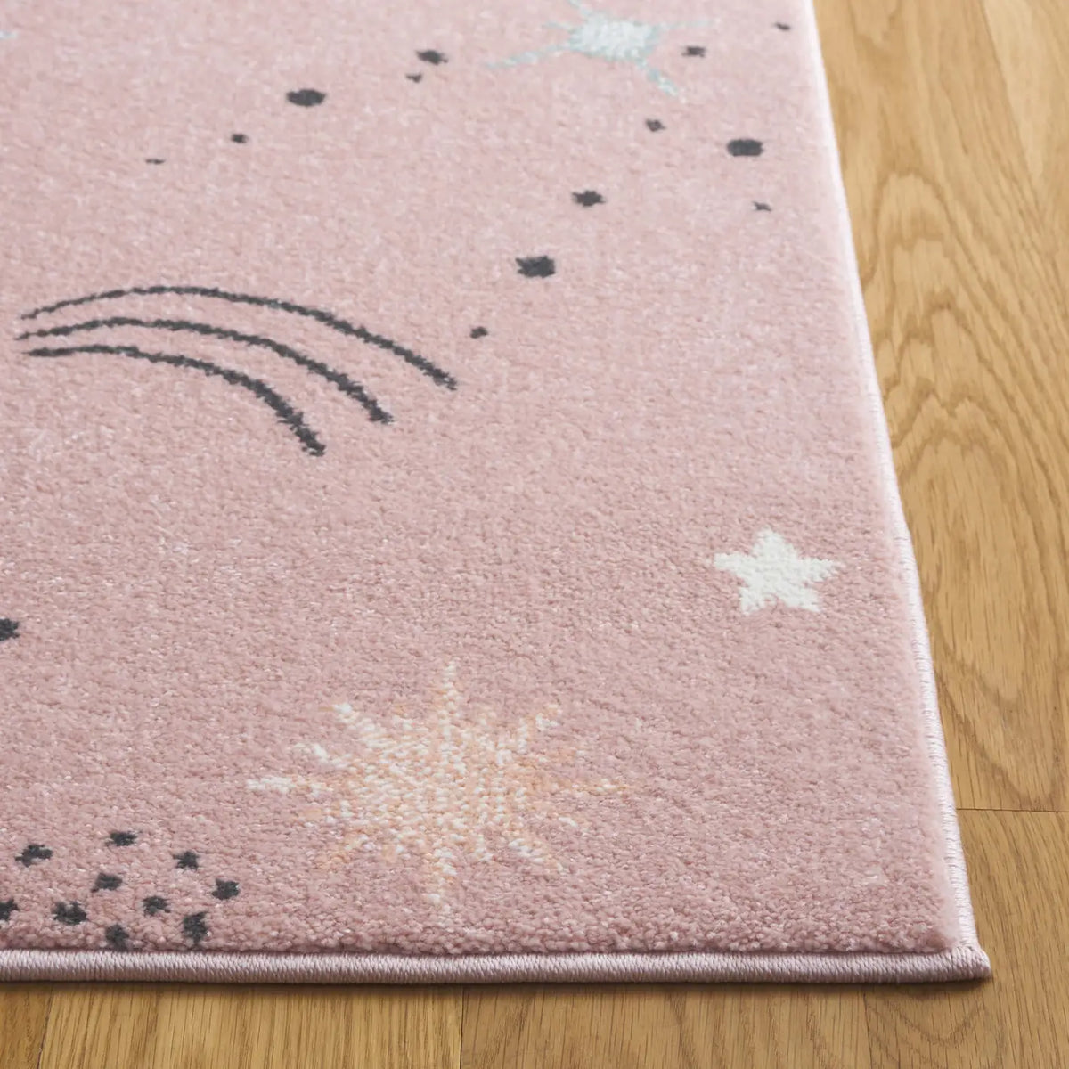 Safavieh Carousel Kids 100 4'-0" x 6'-0" Rug in Pink / Purple