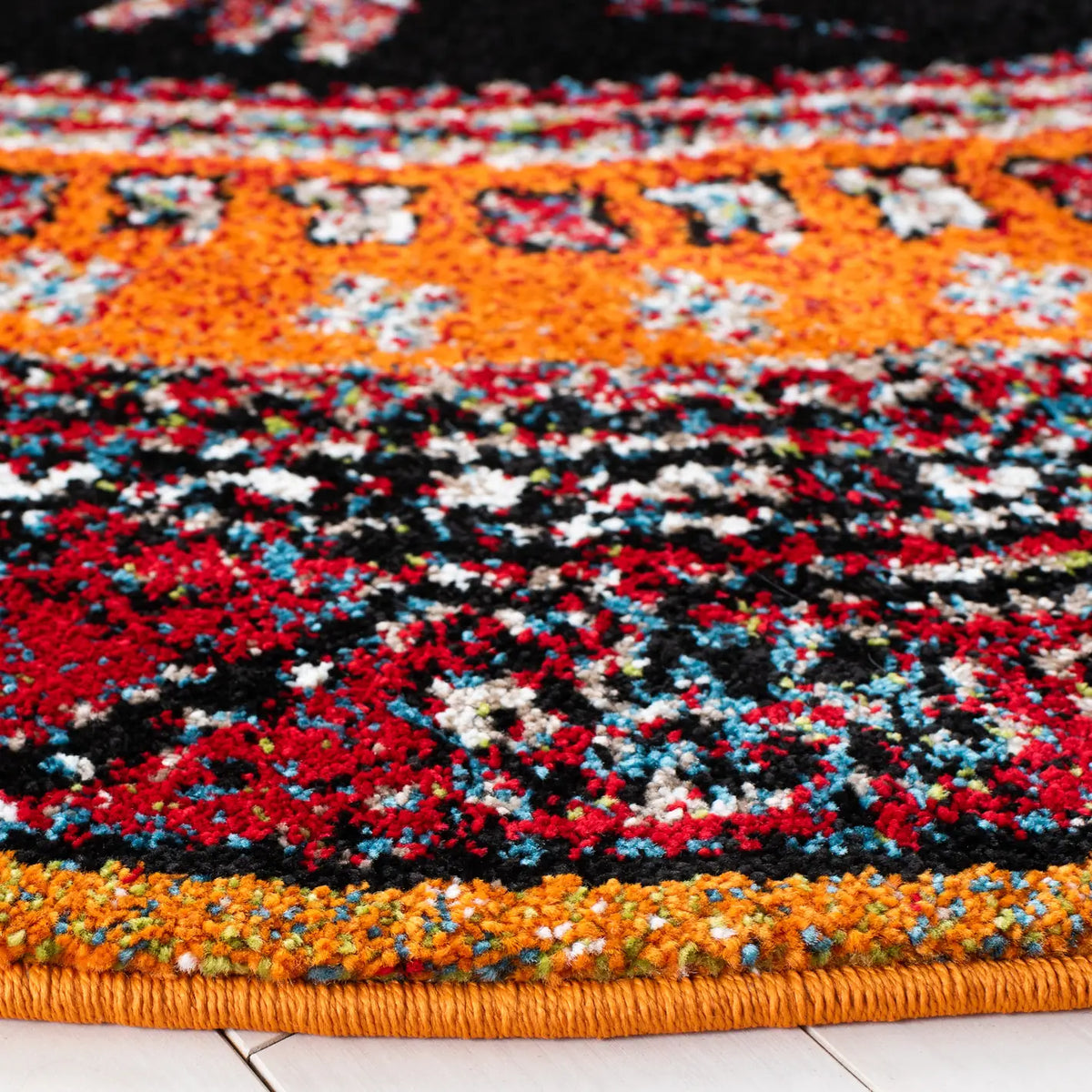 Safavieh Vintage Hamadan 6'-7" x 6'-7" Rug in Orange / Black
