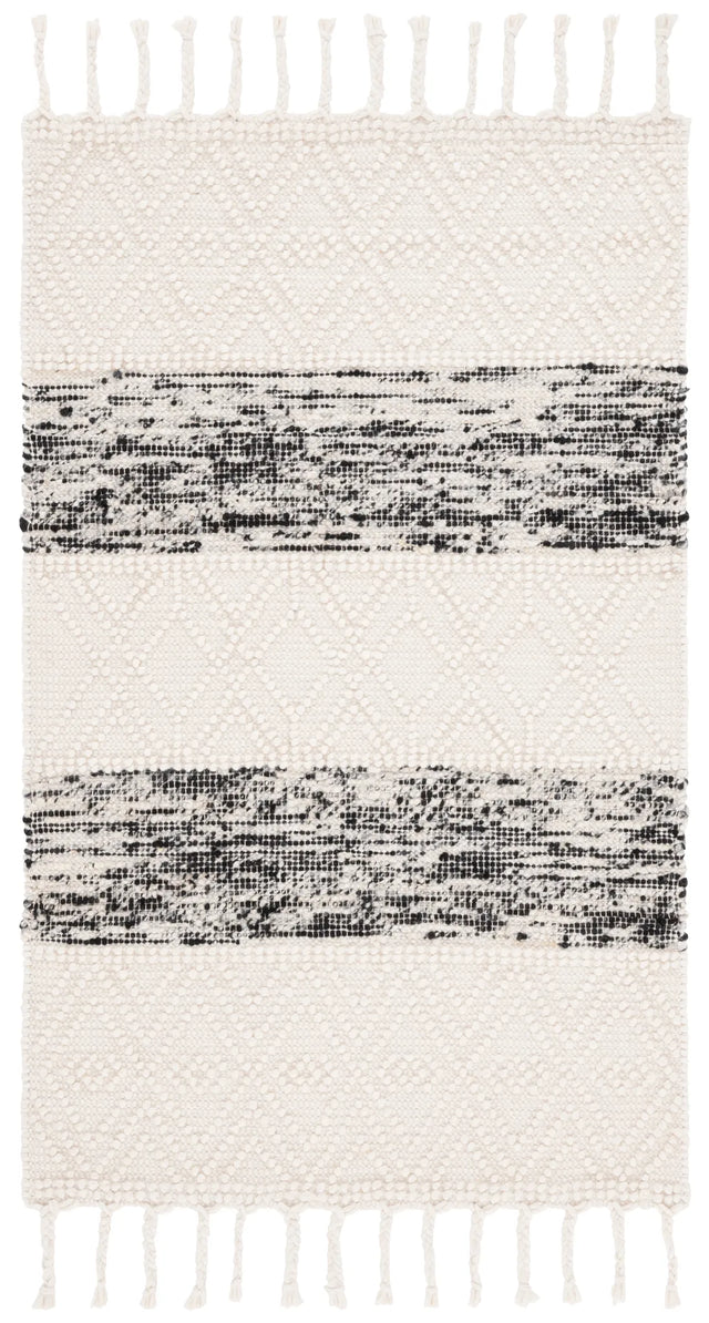Safavieh Natura 3'-0" x 5'-0" Rug in Ivory / Black