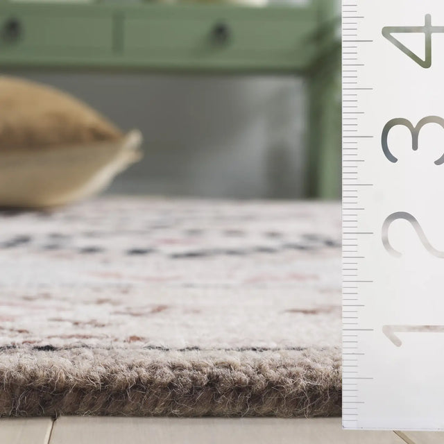 Safavieh Metro 2'-3" x 8'-0" Rug in Ivory / Rust