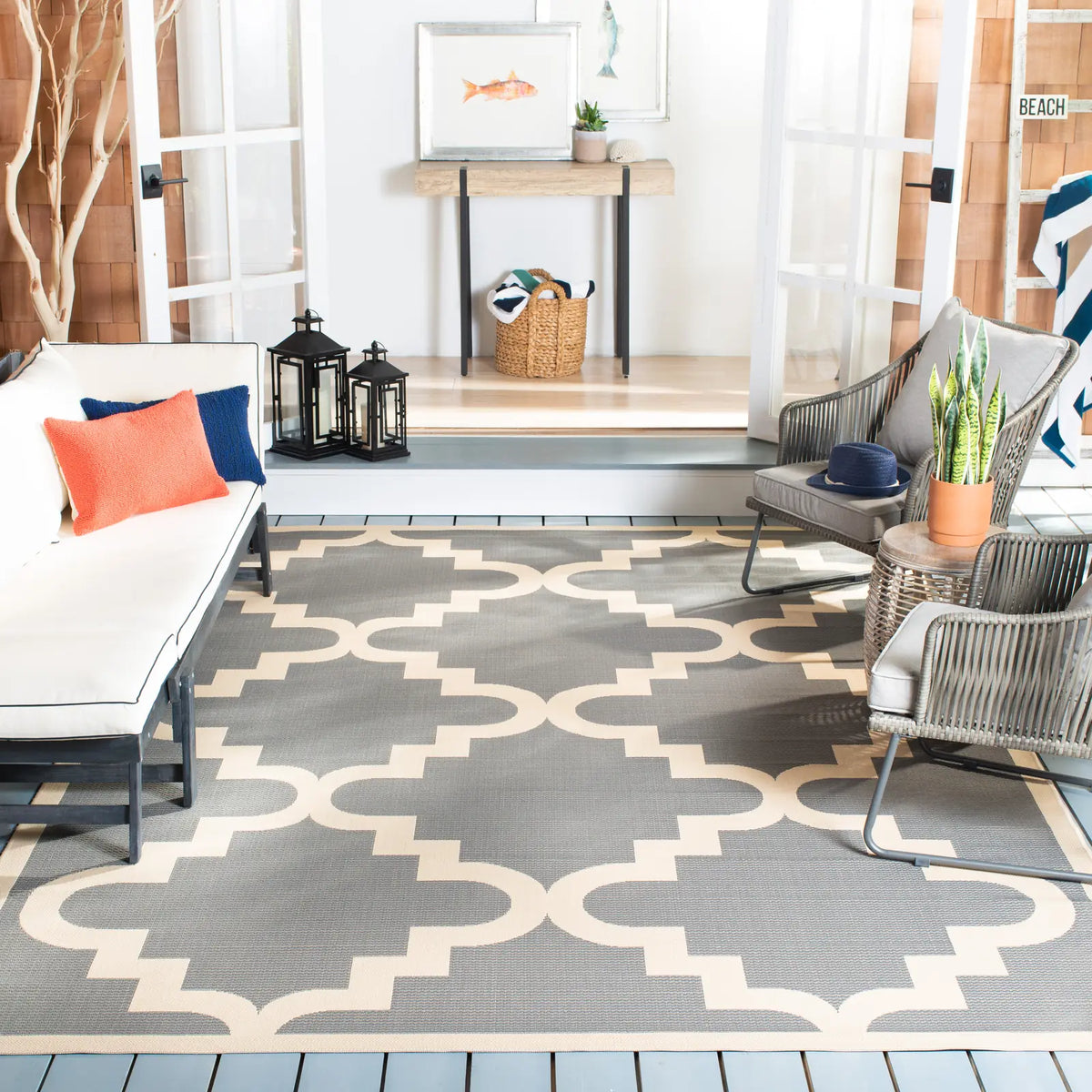 Safavieh Courtyard 8'-0" x 11'-2" Rug in Anthracite / Beige