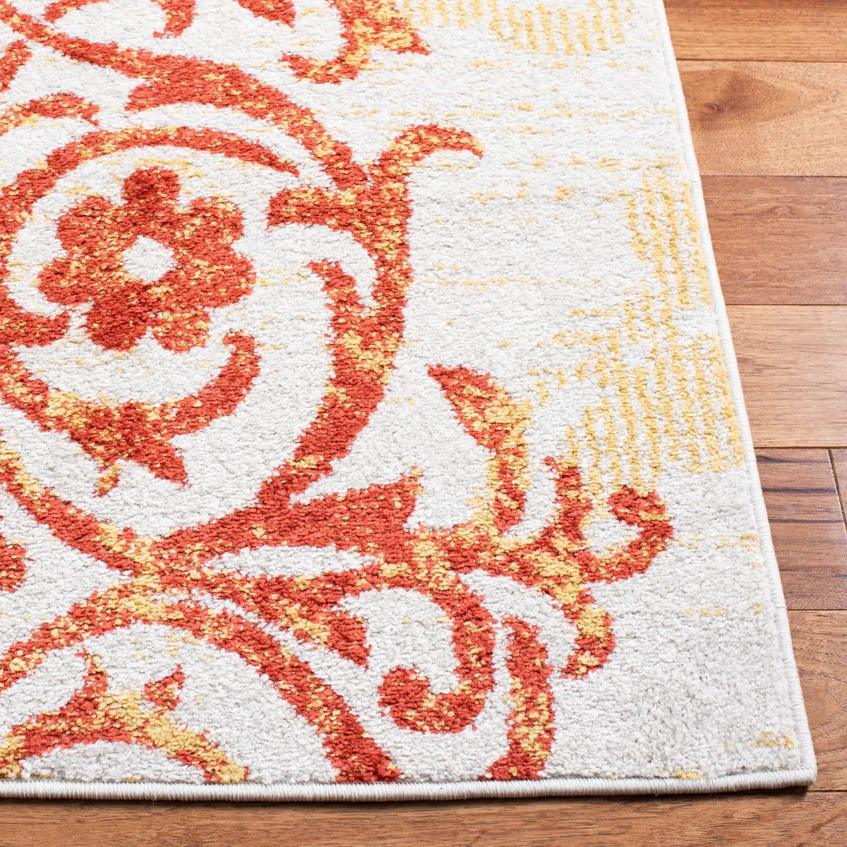 Safavieh Adirondack 4'-5" x 6'-5" Rug in Grey / Gold