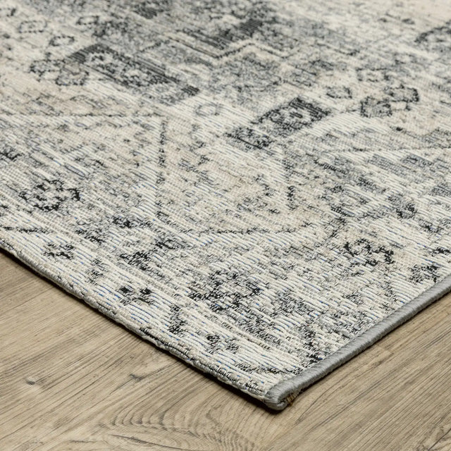 Oriental Weavers Sphinx Naples 1346Z Ivory Rugs - corner detail
