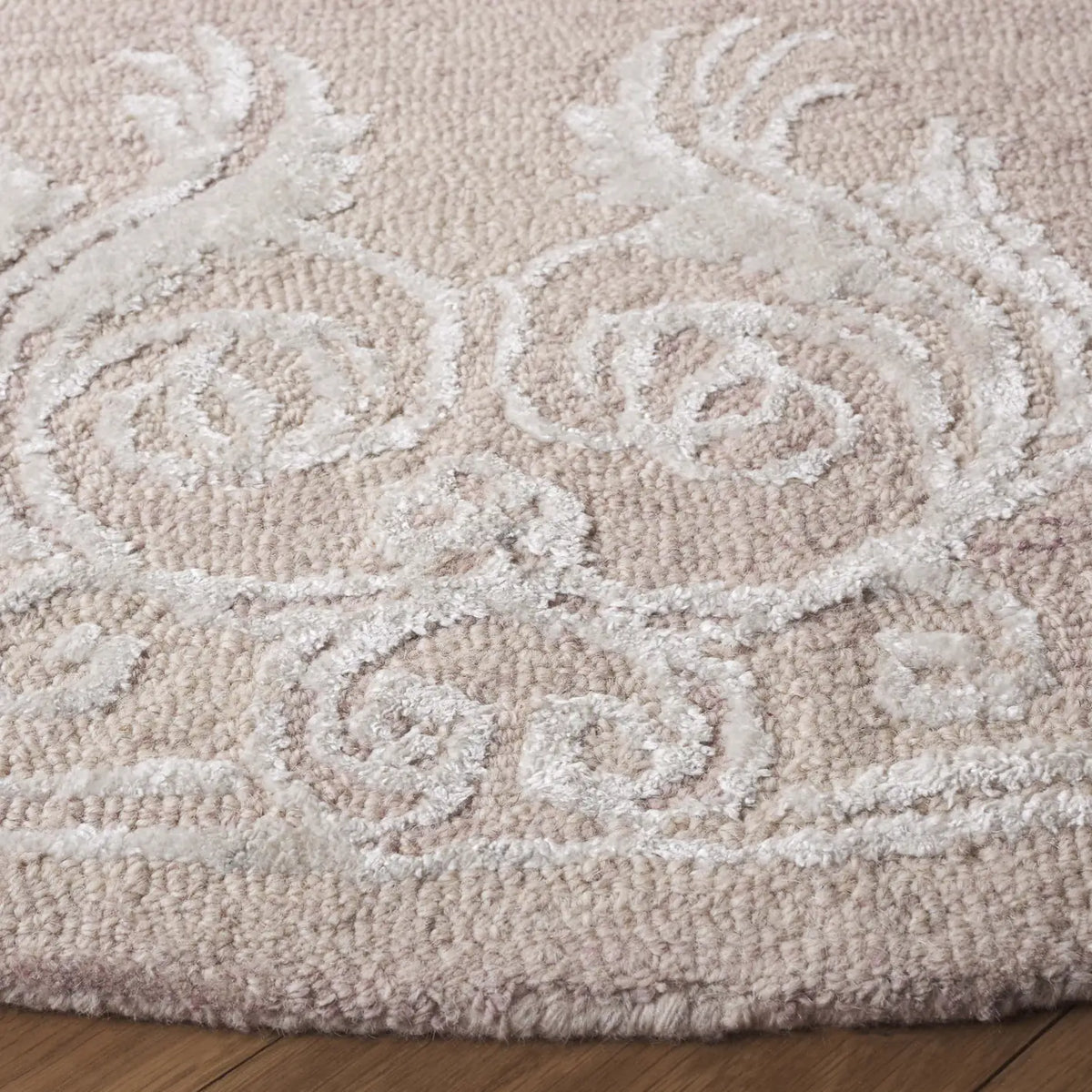 Safavieh Glamour 6'-0" x 6'-0" Rug in Light Brown / Ivory