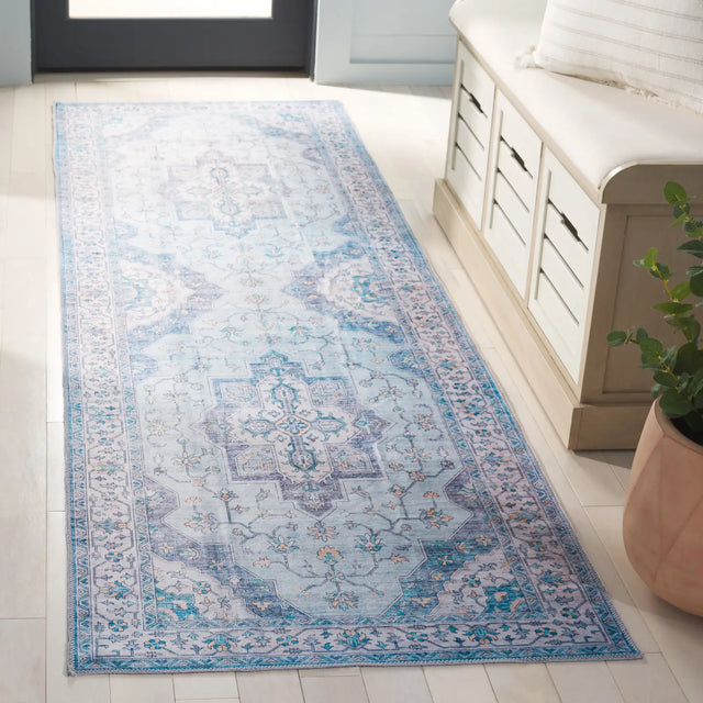 Safavieh Arizona 2'-6" x 8'-0" Rug in Light Blue / Ivory