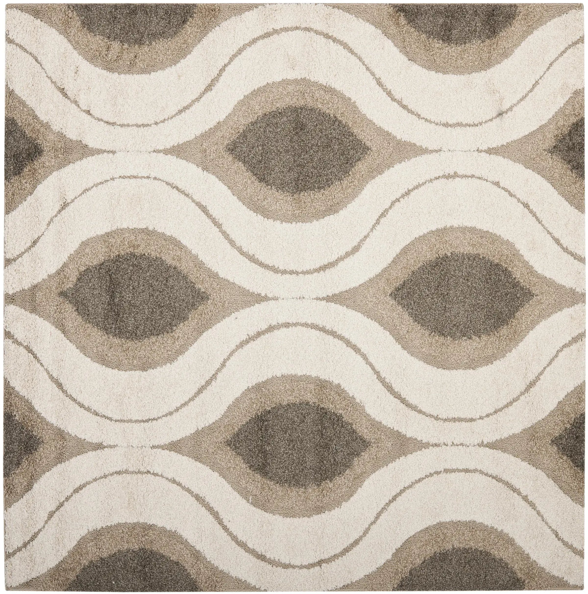 Safavieh Florida Shag 6'-7" x 6'-7" Rug in Cream / Smoke
