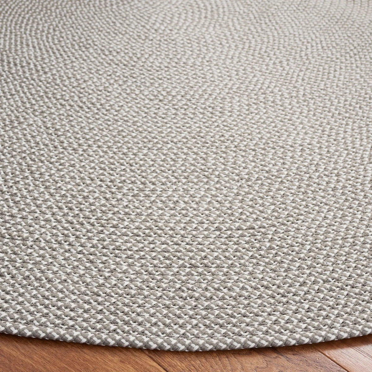 Safavieh Braided 5'-0" x 5'-0" Rug in Grey / Ivory