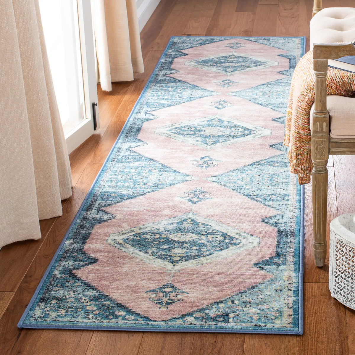 Safavieh Journey 2'-2" x 9'-0" Rug in Blue / Pink