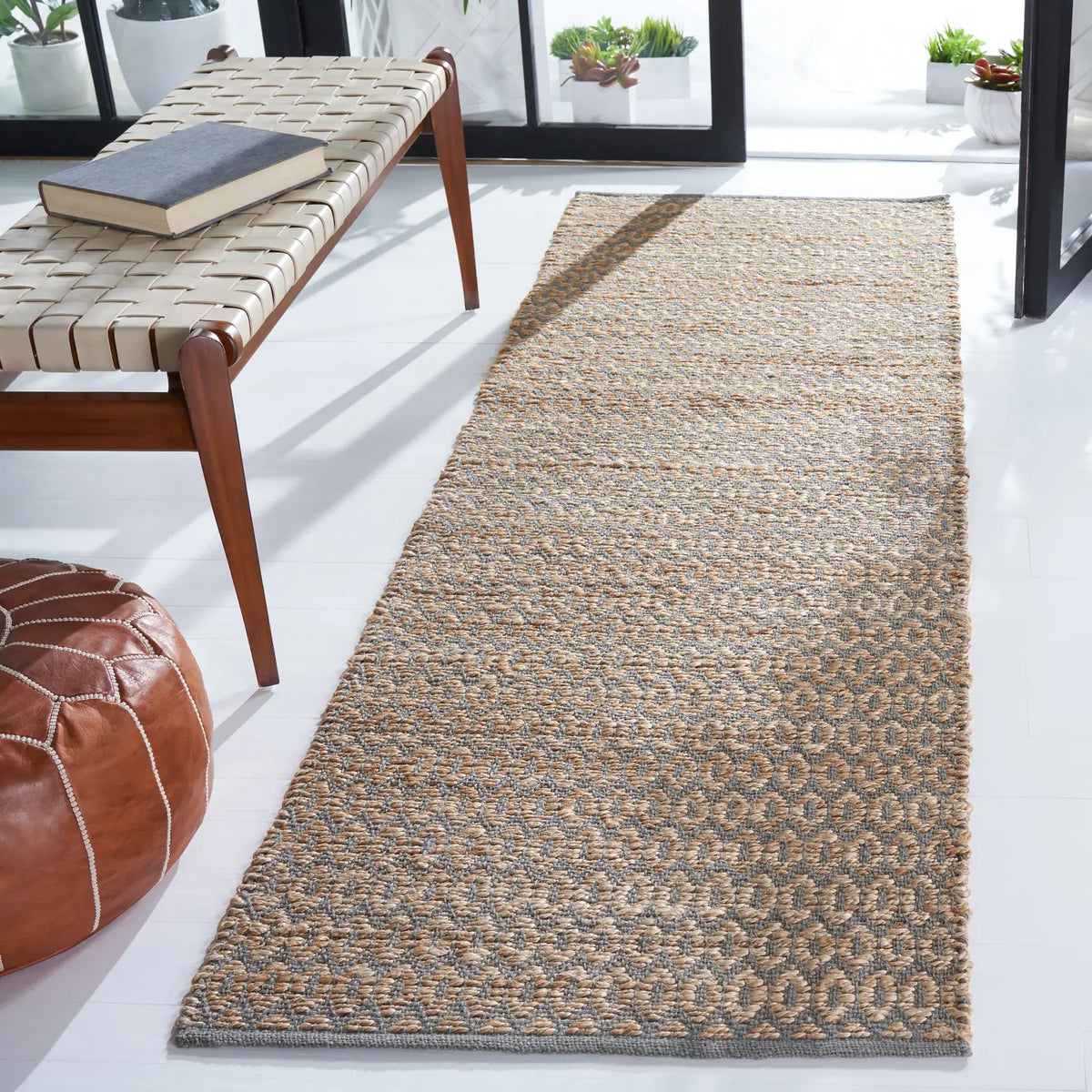 Safavieh Natural Fiber 2'-6" x 8'-0" Rug in Natural / Grey