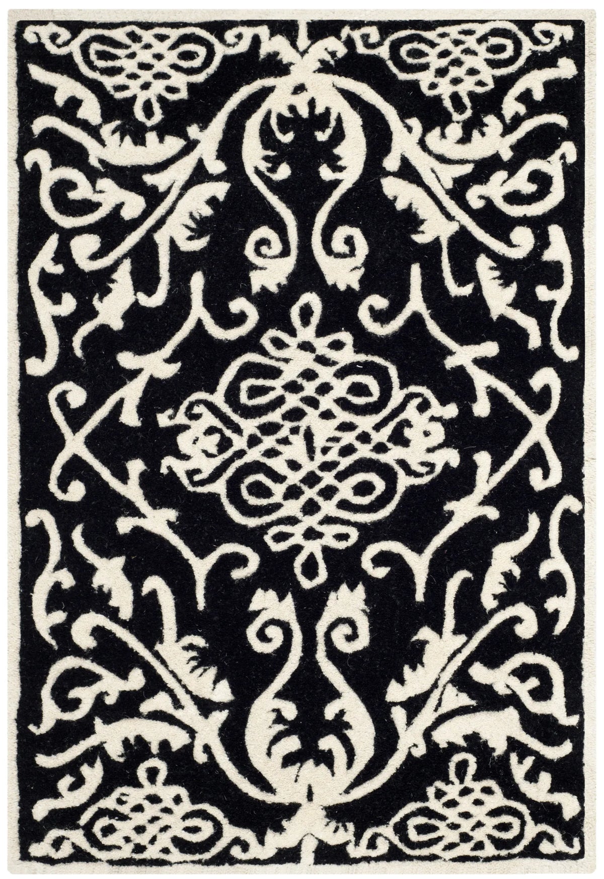Safavieh Soho 2'-0" x 3'-0" Rug in Black / Ivory