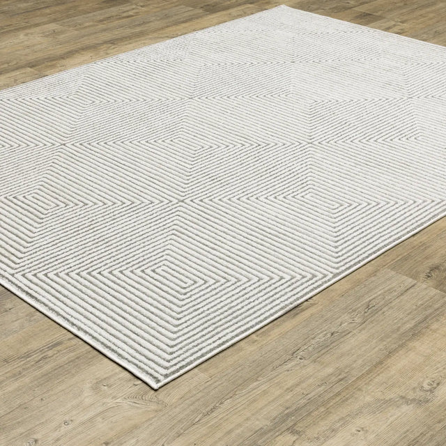 Oriental Weavers Montecito 8111W Grey/ White Rug - angle detail