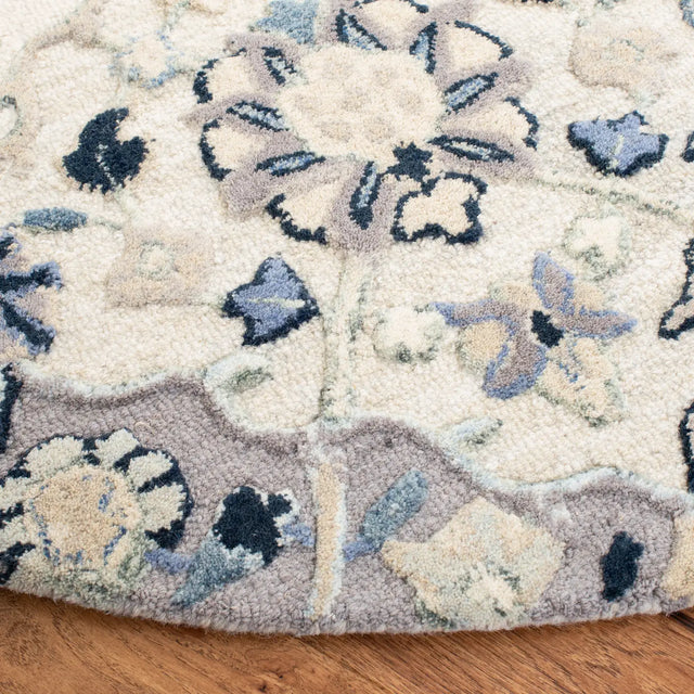 Safavieh Glamour 6'-0" x 6'-0" Rug in Beige / Blue