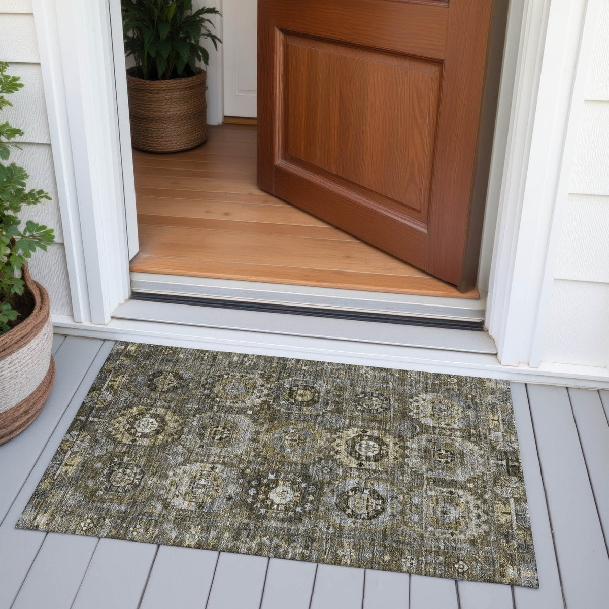 Addison Chantille ACN2024 Medallions Machine Made Traditional Mocha Rug