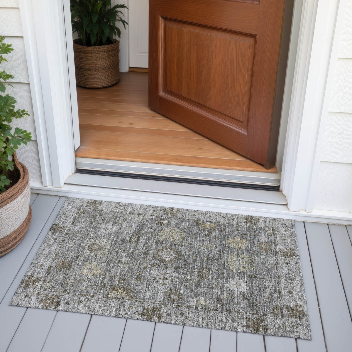 Addison Chantille ACN2051 Global Machine Made Traditional Pewter Rug