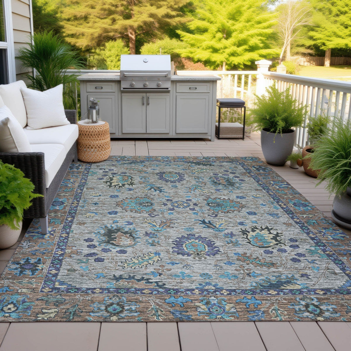 Addison Chantille ACN2104 Global Machine Made Traditional Pewter Rug
