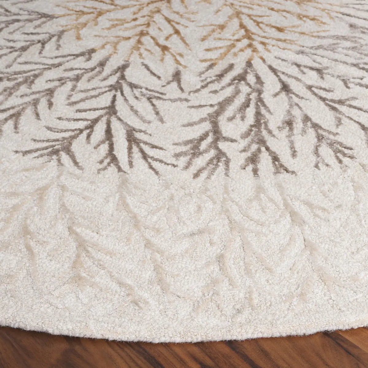 Safavieh Soho 6'-0" x 6'-0" Rug in Beige / Brown