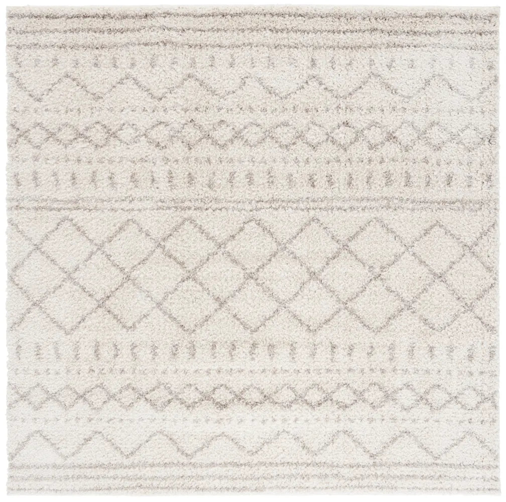 Safavieh Arizona Shag 6'-7" x 6'-7" Rug in Ivory / Beige