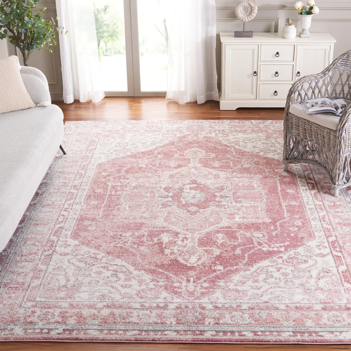 Safavieh Layla 10'-0" x 14'-0" Rug in Ivory Grey / Pink