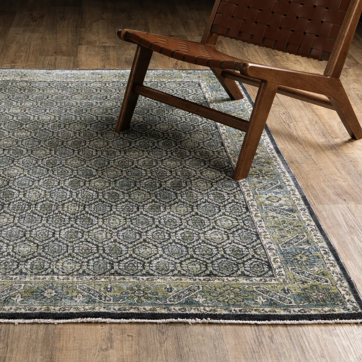 Oriental Weavers Sphinx ELIANA ELI01 Blue Border Rugs - angle/detail