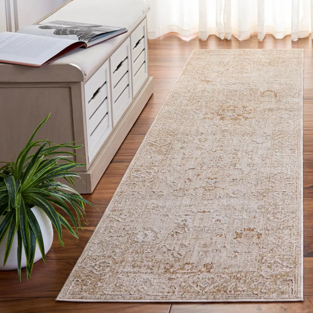Safavieh Romance 300 2'-0" x 8'-0" Rug in Beige / Ivory