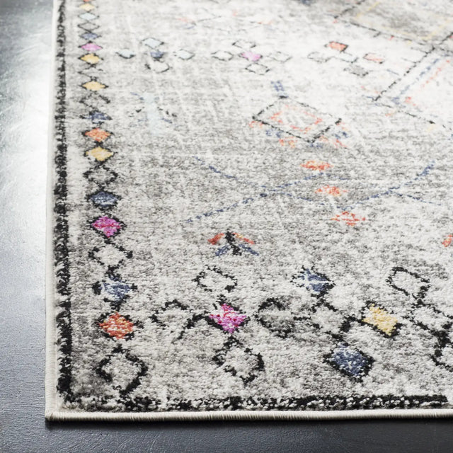 Safavieh Adirondack 4'-0" x 6'-0" Rug in Light Grey / Fuchsia