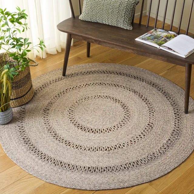 Safavieh Braided 5'-0" x 5'-0" Rug in Grey / Silver