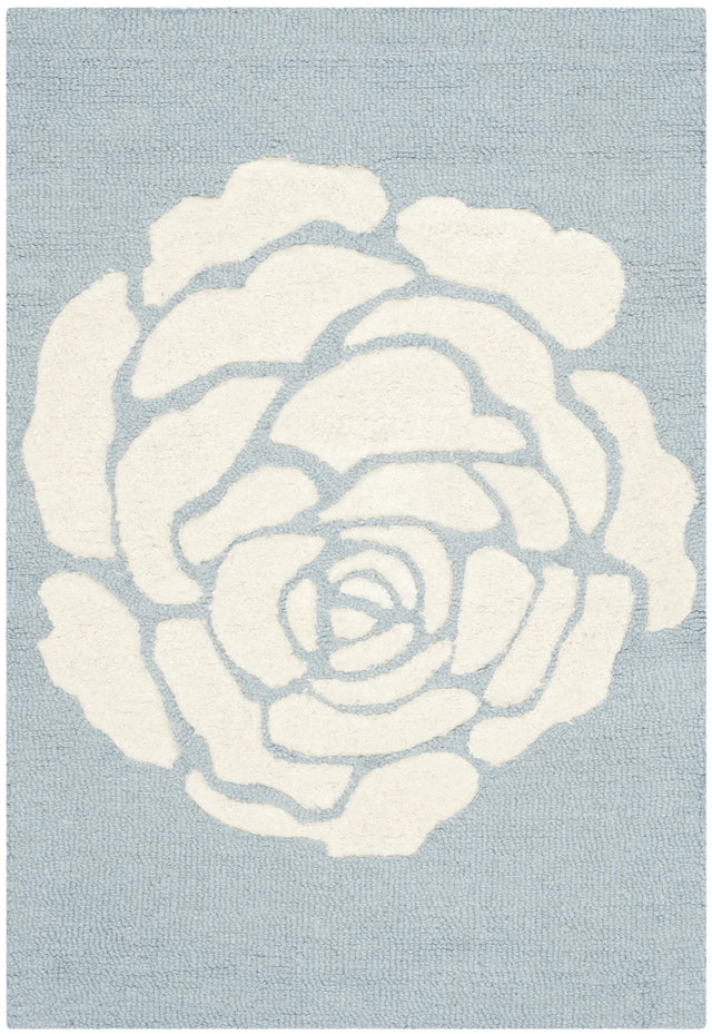 Safavieh Cambridge 2'-0" x 3'-0" Rug in Blue / Ivory