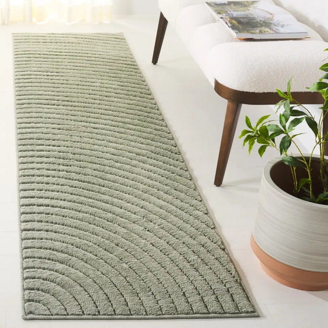 Safavieh Selena 2'-2" x 8'-0" Rug in Green