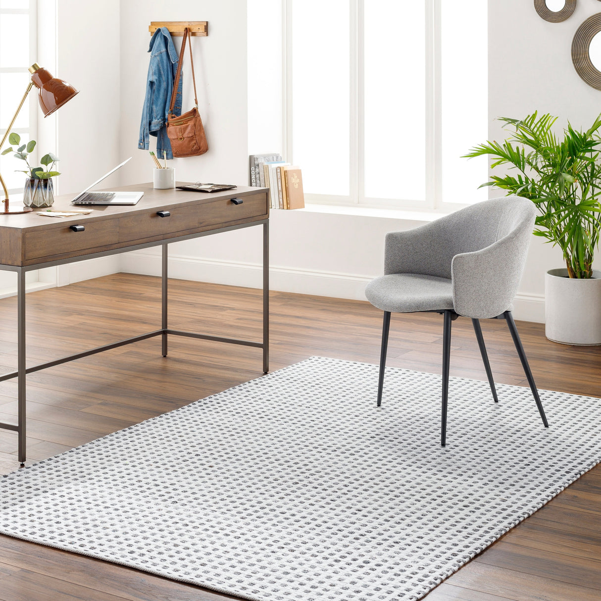 Surya Ariel Ail-2302 Light Silver, Metallic - Silver Rug.