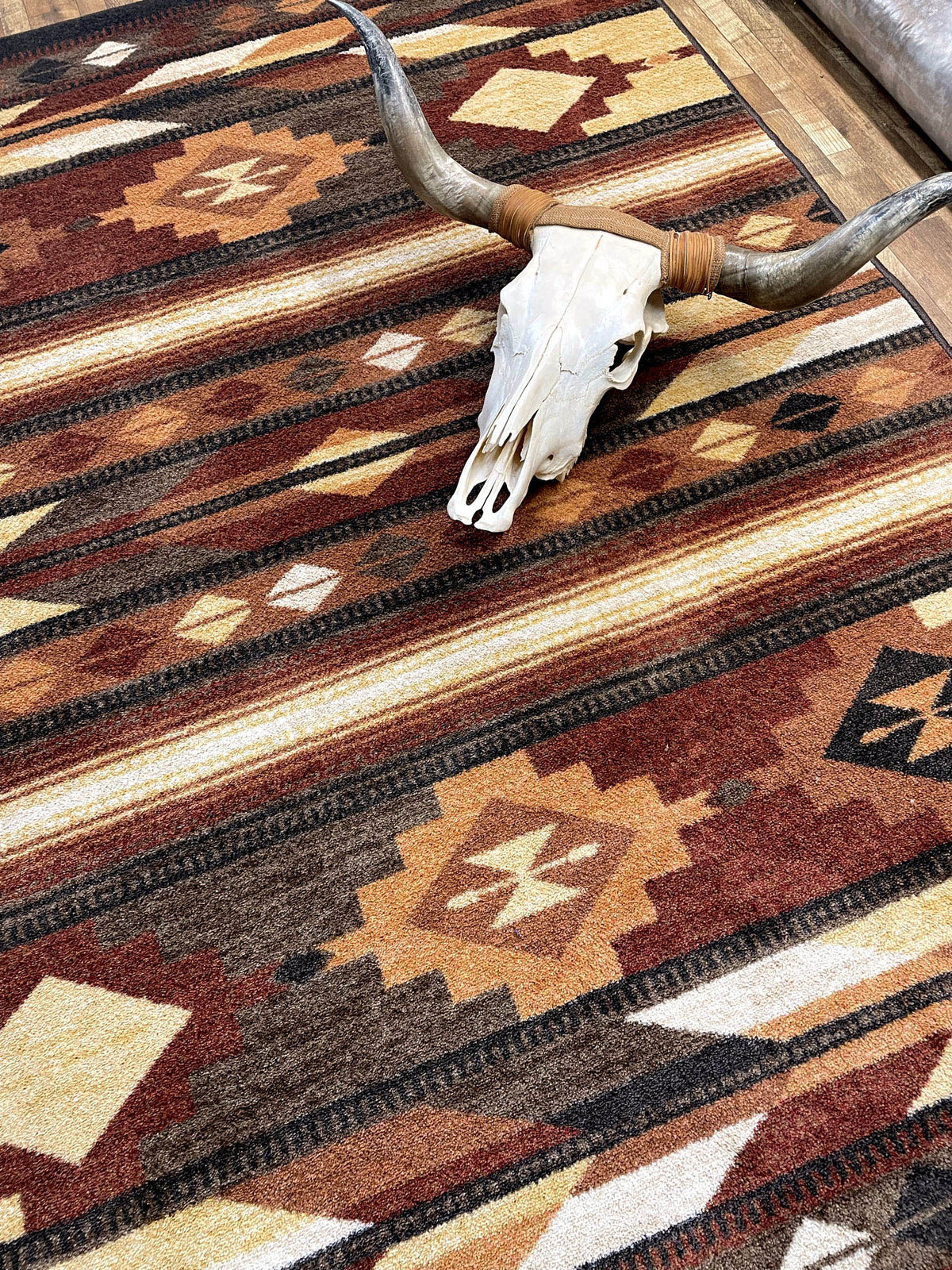 American Dakota Shadows Red Rock Rug - ZZAD0583RDR234