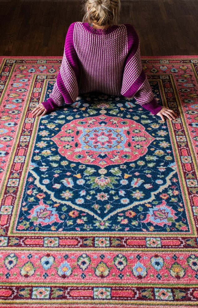 American Dakota Zanza Cardinal Rug - RC0239CDL234