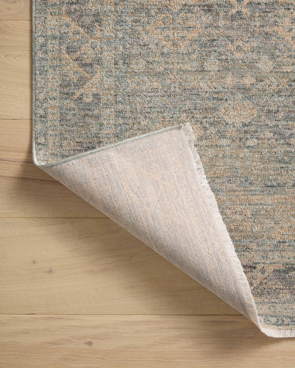 Angela Rose x Loloi Blake Bla-01 Sky/Beige Rug.