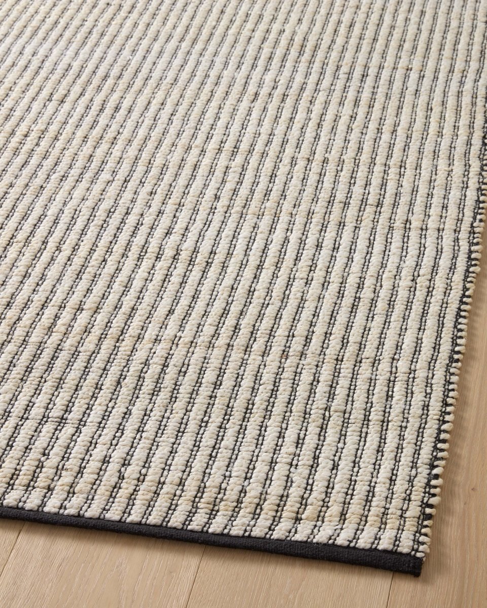 Angela Rose x Loloi Colton Con-02 Ivory/Black Rug.
