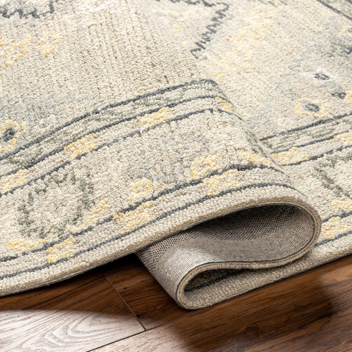 Surya Addyson Ayo-2304 Light Gray, Charcoal, Yellow Rug.