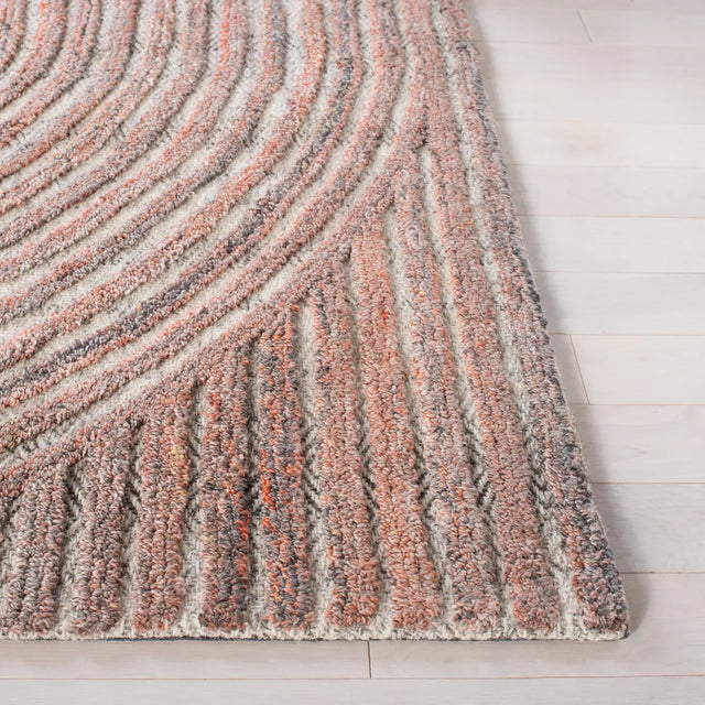 Safavieh Southampton 4'-0" x 6'-0" Rug in Rust