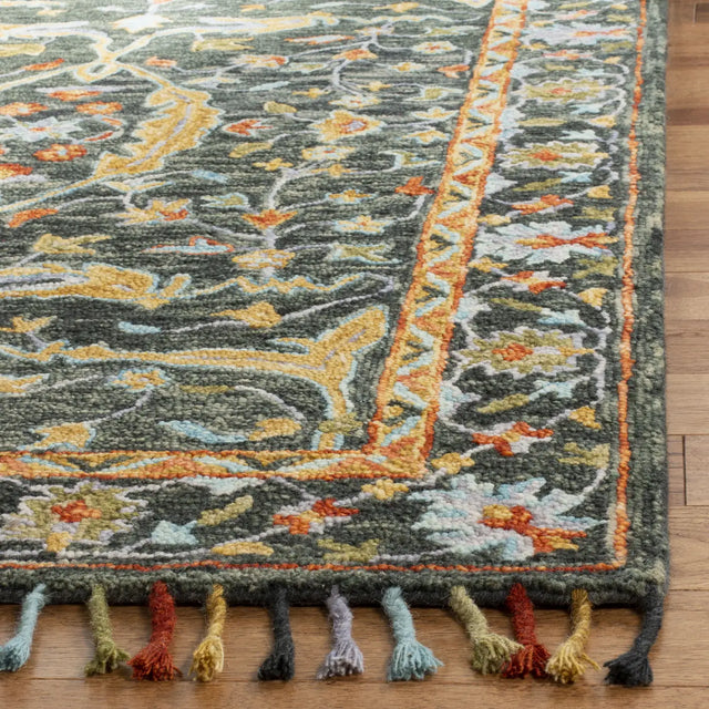 Safavieh Aspen 4'-0" x 6'-0" Rug in Olive / Rust