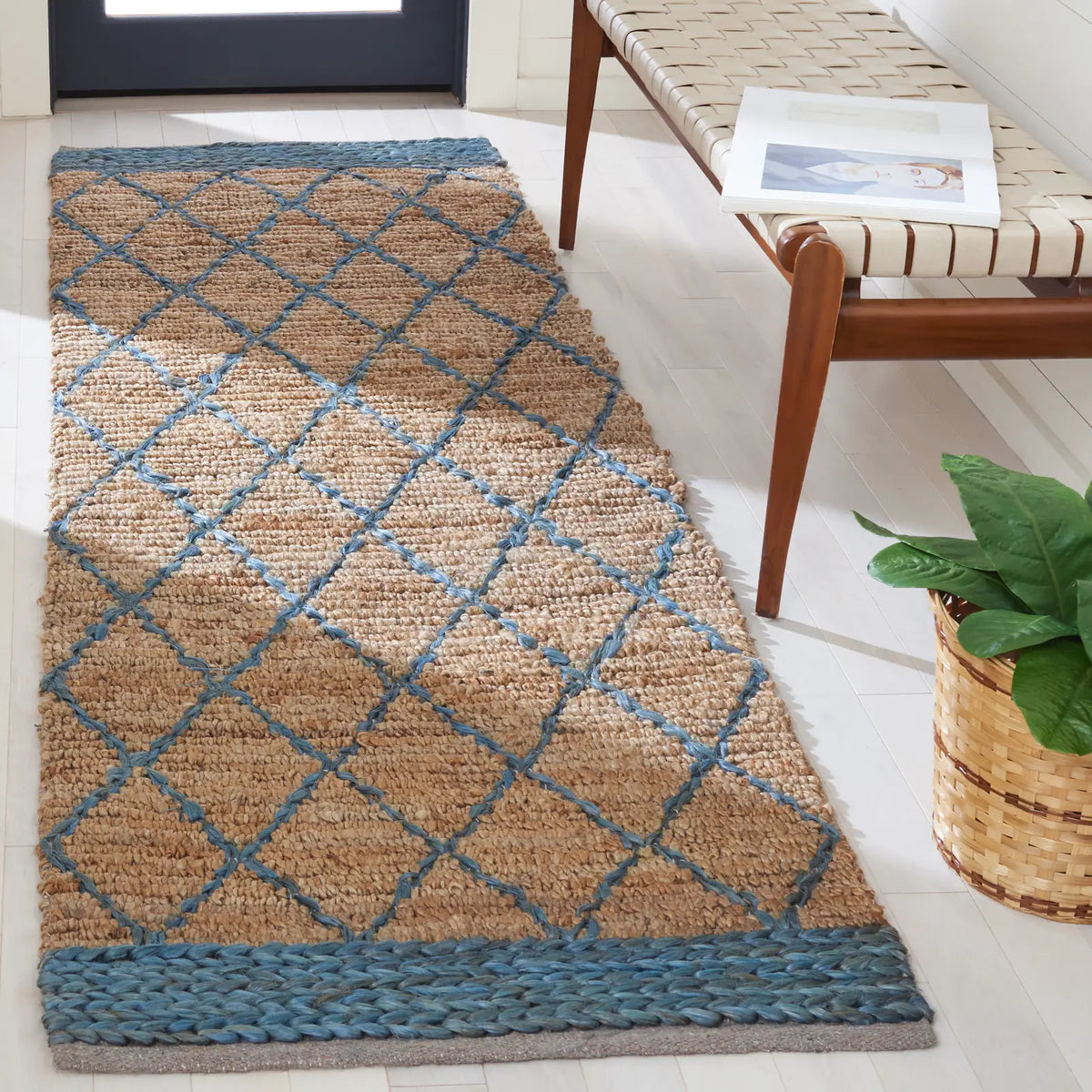 Safavieh Natural Fiber 2'-6" x 8'-0" Rug in Natural / Navy