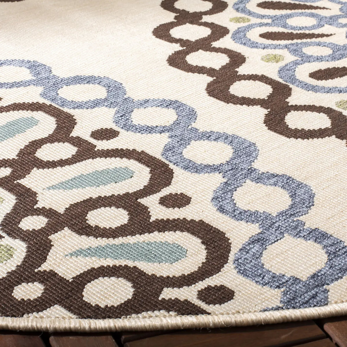 Safavieh Veranda 5'-3" x 5'-3" Rug in Cream / Blue