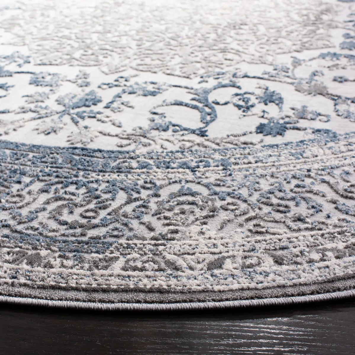 Safavieh Invista 6'-7" x 6'-7" Rug in Grey / Blue