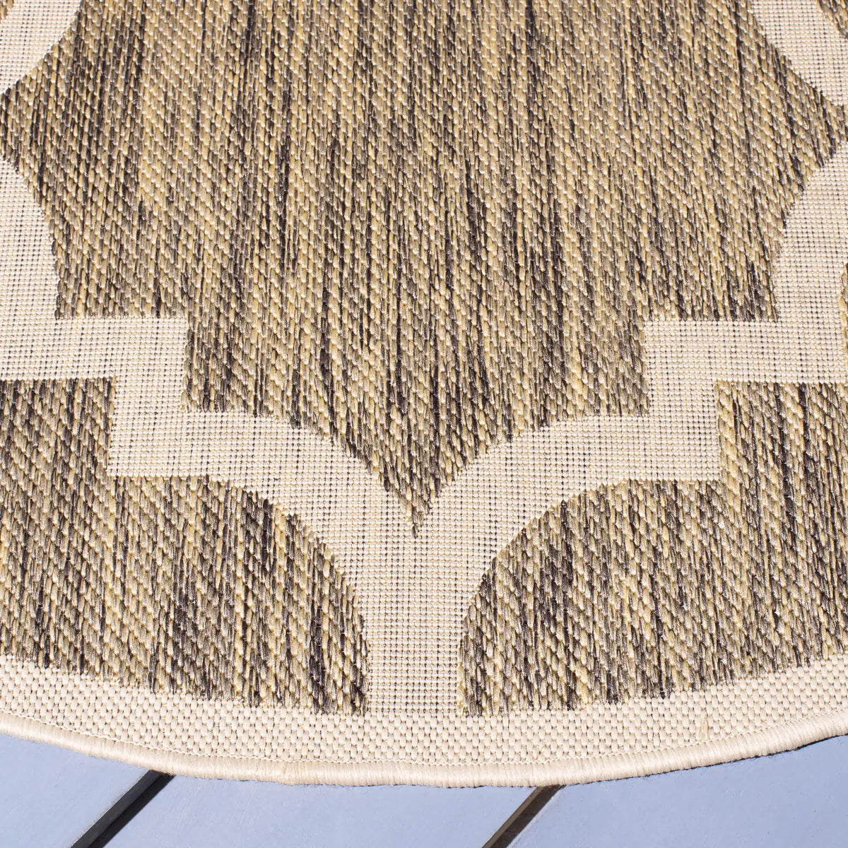 Safavieh Courtyard 5'-3" x 5'-3" Rug in Brown