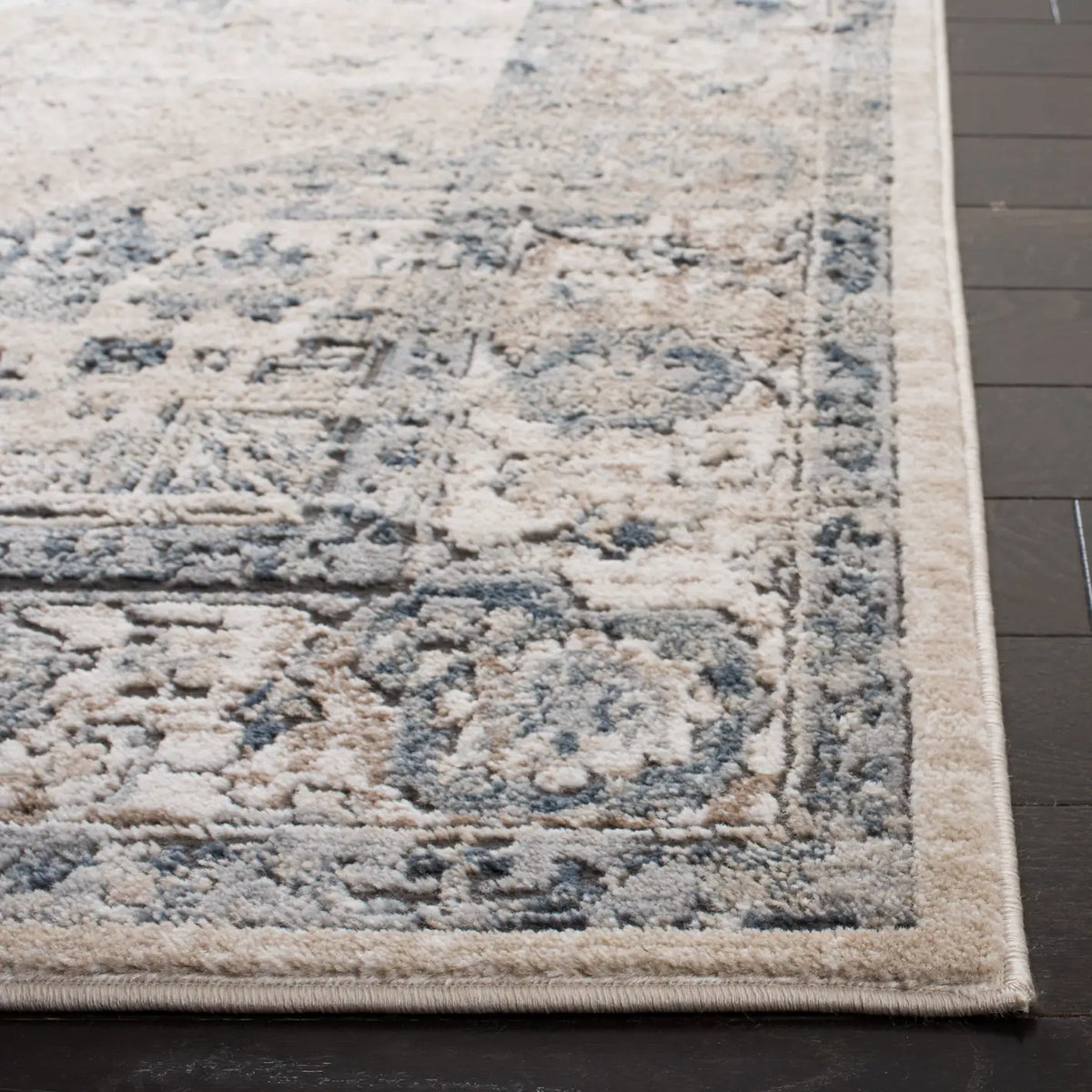 Safavieh Oregon 800 4'-0" x 6'-0" Rug in Ivory / Blue