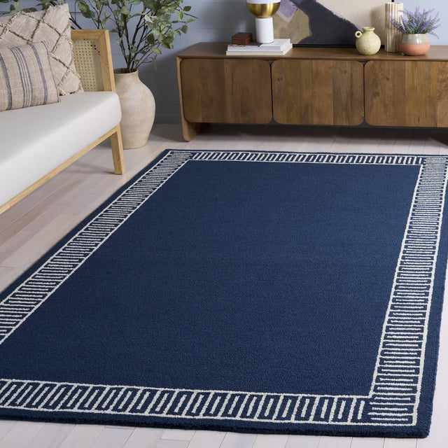 Safavieh Metro 4'-0" x 6'-0" Rug in Blue / Ivory