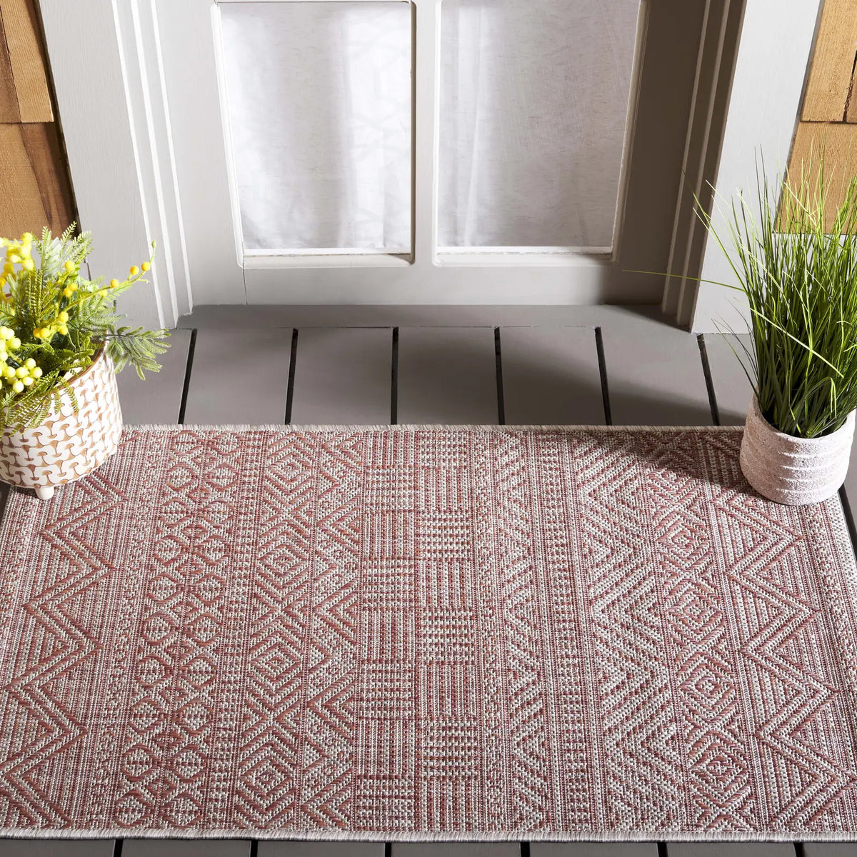 Safavieh Courtyard 2'-0" x 3'-7" Rug in Beige / Rust