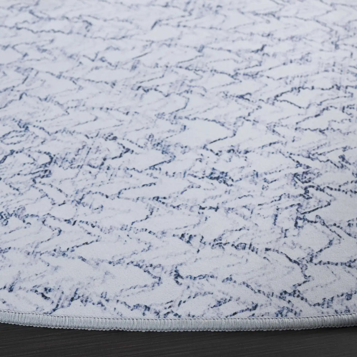 Safavieh Tacoma 6'-0" x 6'-0" Rug in Grey / Blue