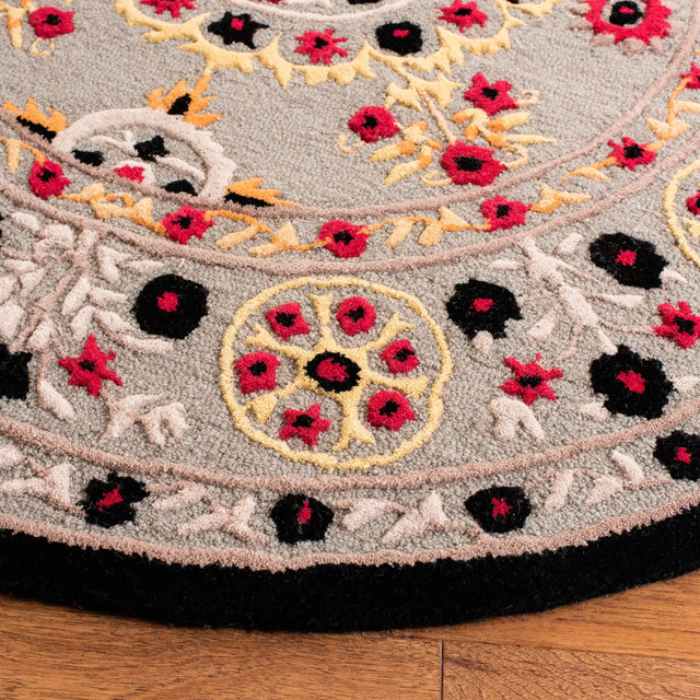 Safavieh Bellagio 5'-0" x 5'-0" Rug in Light Grey / Black