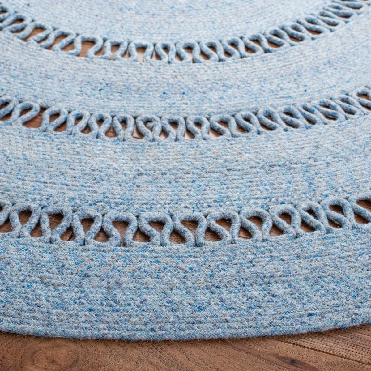 Safavieh Cape Cod 5'-0" x 5'-0" Rug in Blue