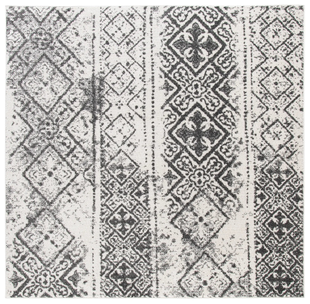 Safavieh Adirondack 6'-0" x 6'-0" Rug in Silver / Black