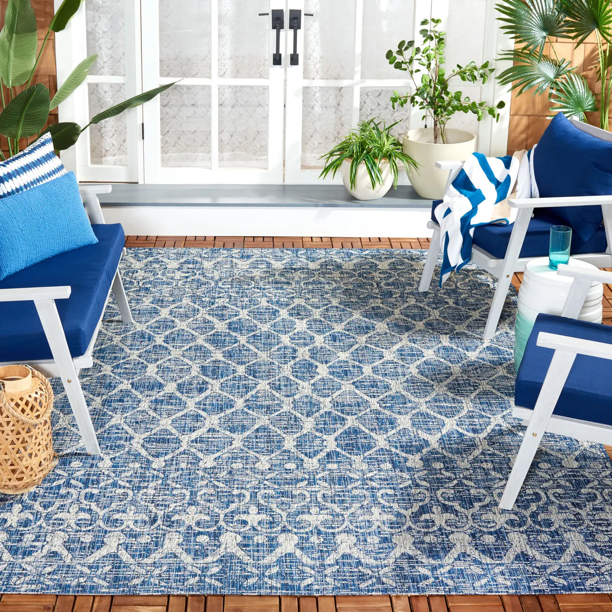 Safavieh Courtyard 6'-7" x 9'-6" Rug in Navy / Grey