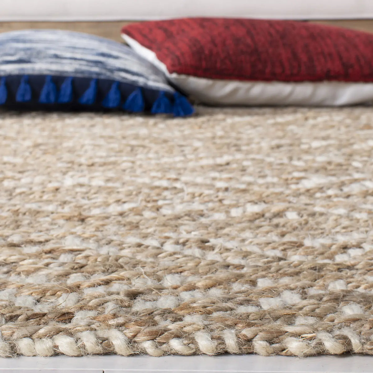 Safavieh Natural Fiber 4'-0" x 6'-0" Rug in Natural / Ivory